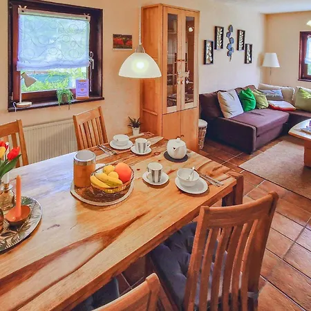 11 In Hébergement de vacances *